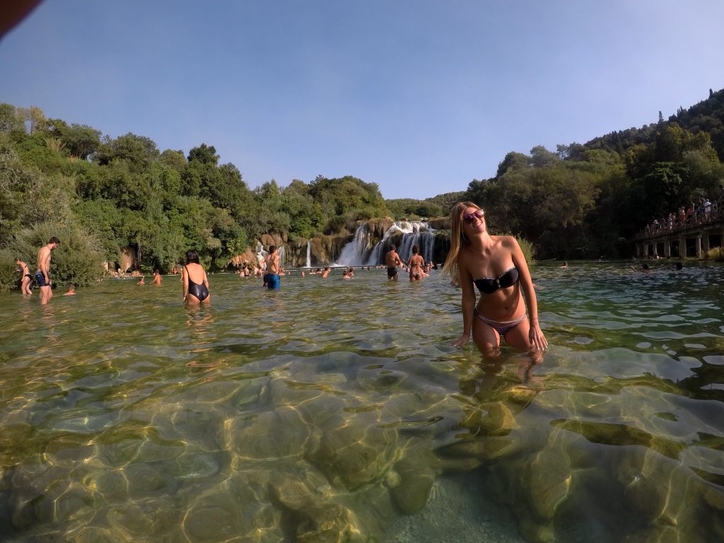Kupanje na rijeci Krki 