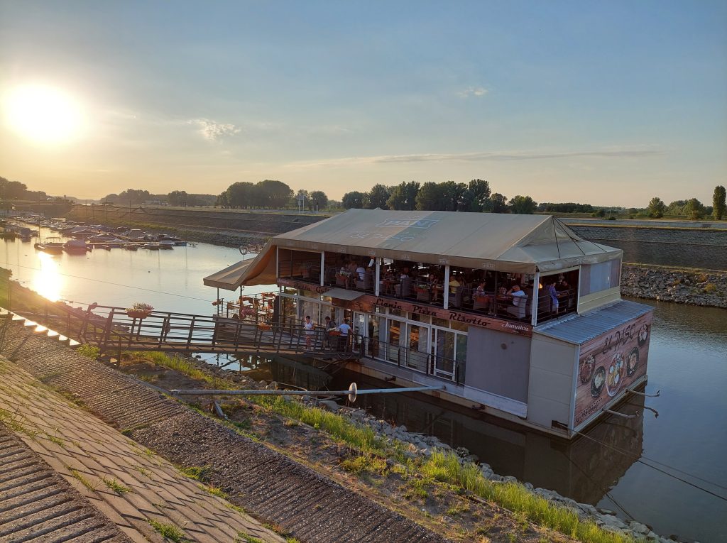 osijek restoran na dravi