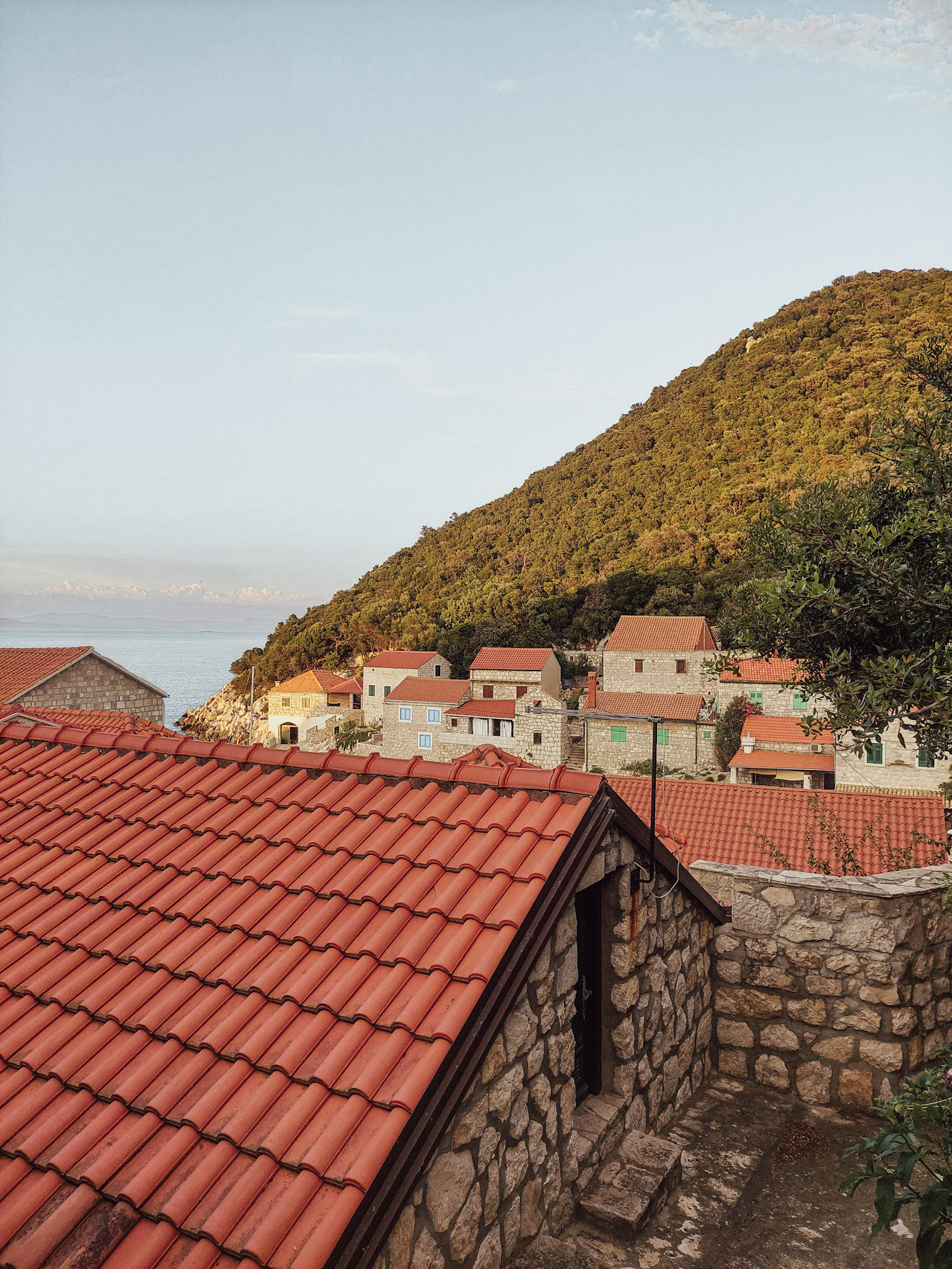 uvala lučica lastovo